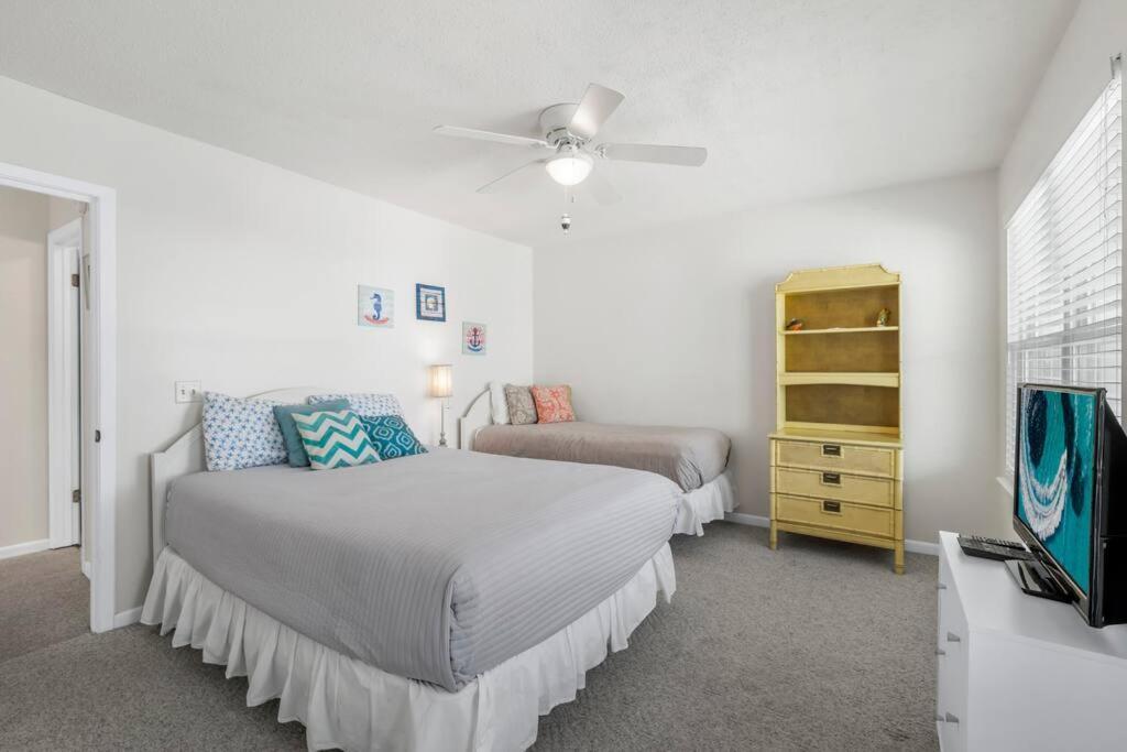 New! Steps To White Sand Beaches! Pool & Grill! 2Br 2Ba Panama City Beach Buitenkant foto