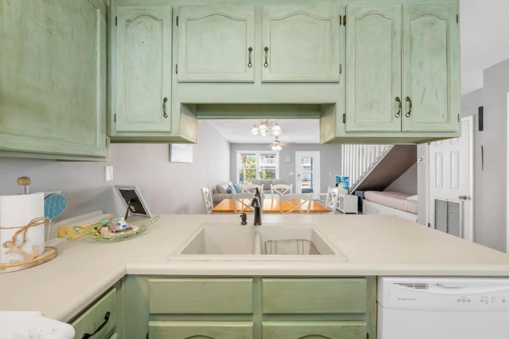 New! Steps To White Sand Beaches! Pool & Grill! 2Br 2Ba Panama City Beach Buitenkant foto